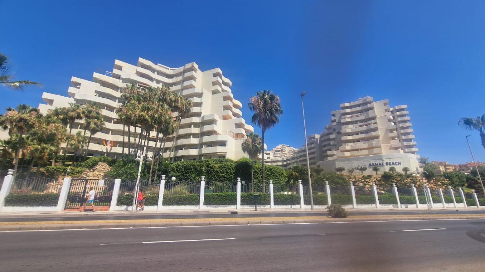 Apartamentos Magic Benalbeach By Benalnova بينالماذينا المظهر الخارجي الصورة