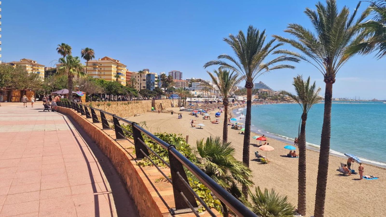 Apartamentos Magic Benalbeach By Benalnova بينالماذينا المظهر الخارجي الصورة
