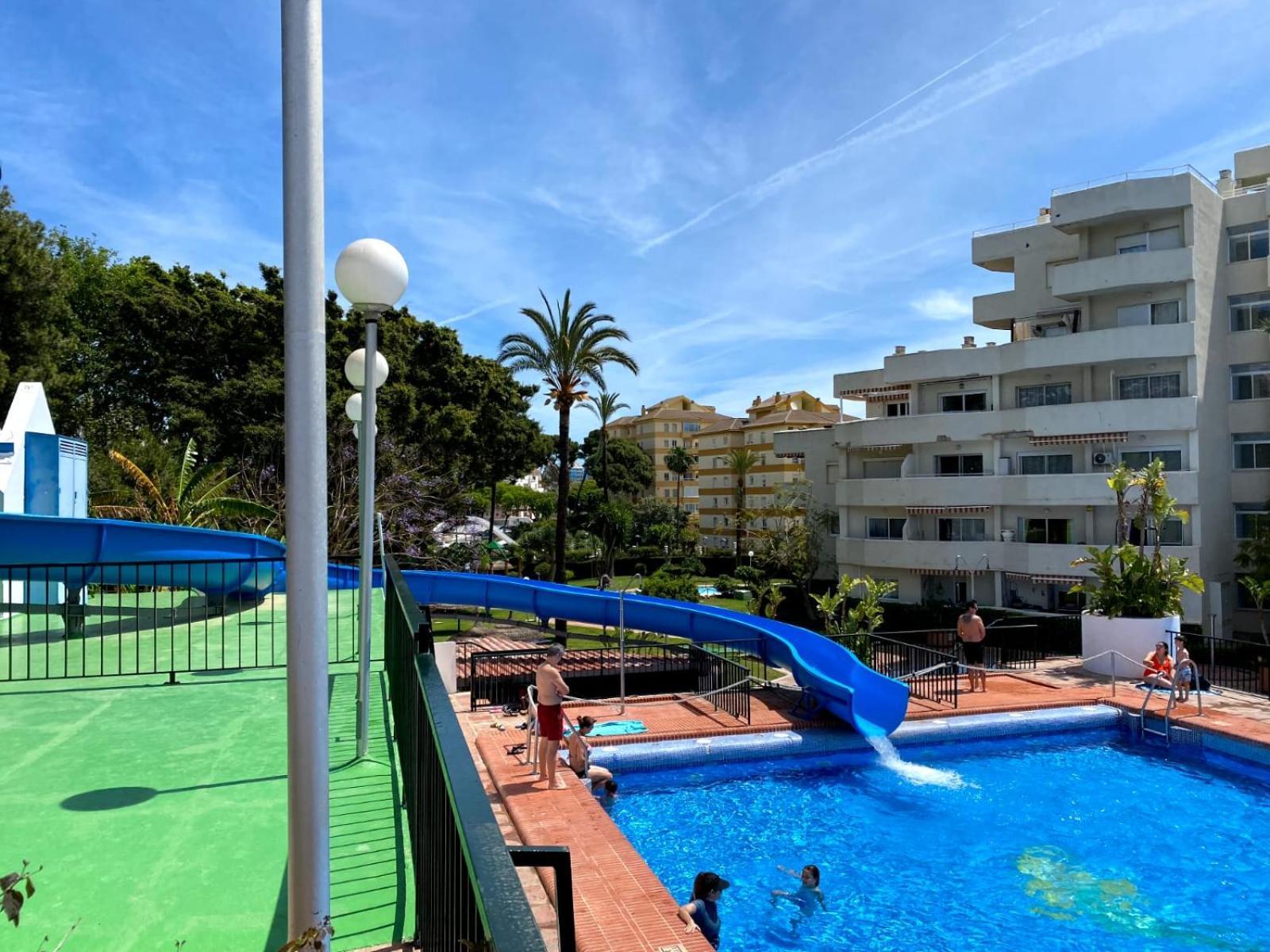 Apartamentos Magic Benalbeach By Benalnova بينالماذينا المظهر الخارجي الصورة